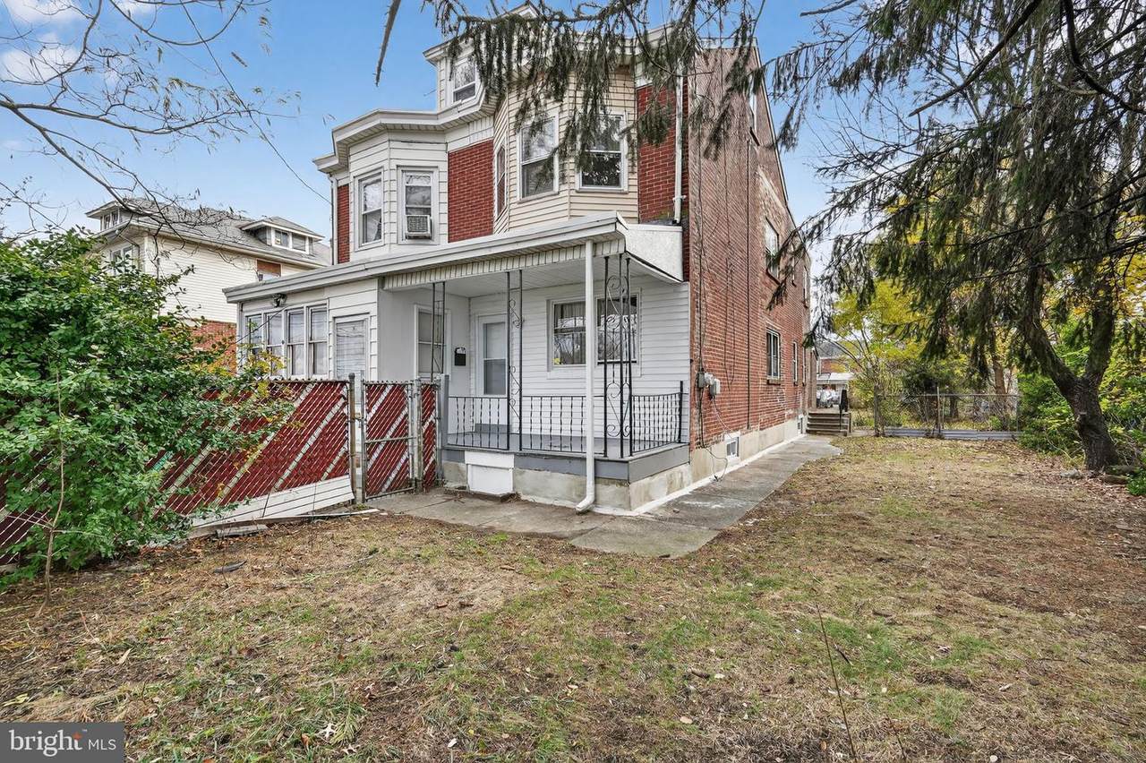 1542 Princeton Avenue - Photo 1