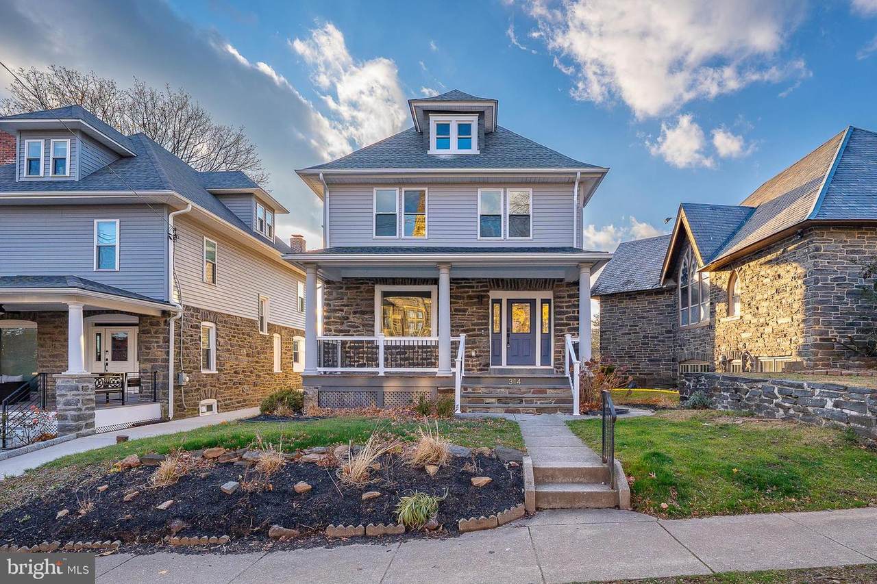 314 Essex Avenue - Photo 1