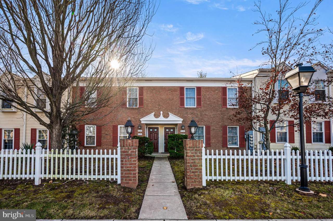 912B Stockton Court - Photo 1