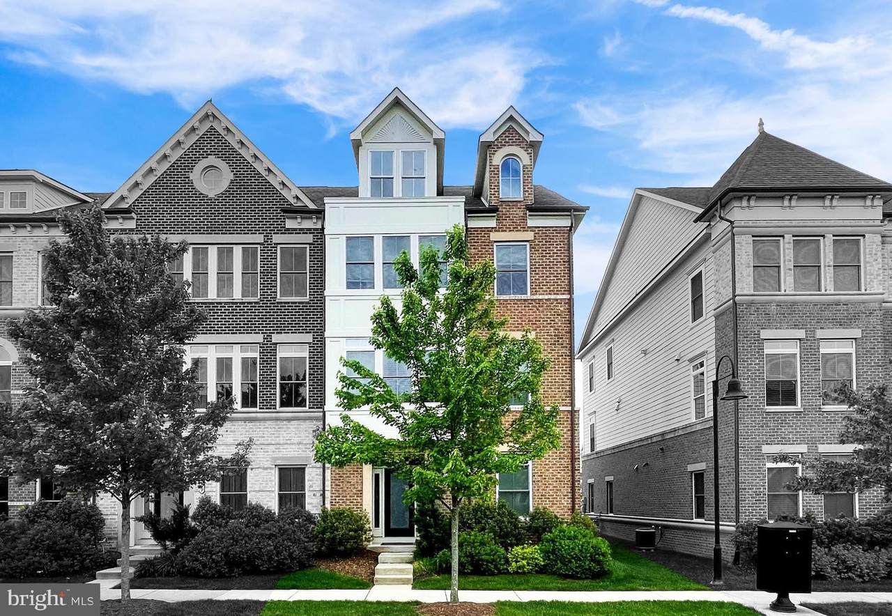 44707 Plympton Square - Photo 1