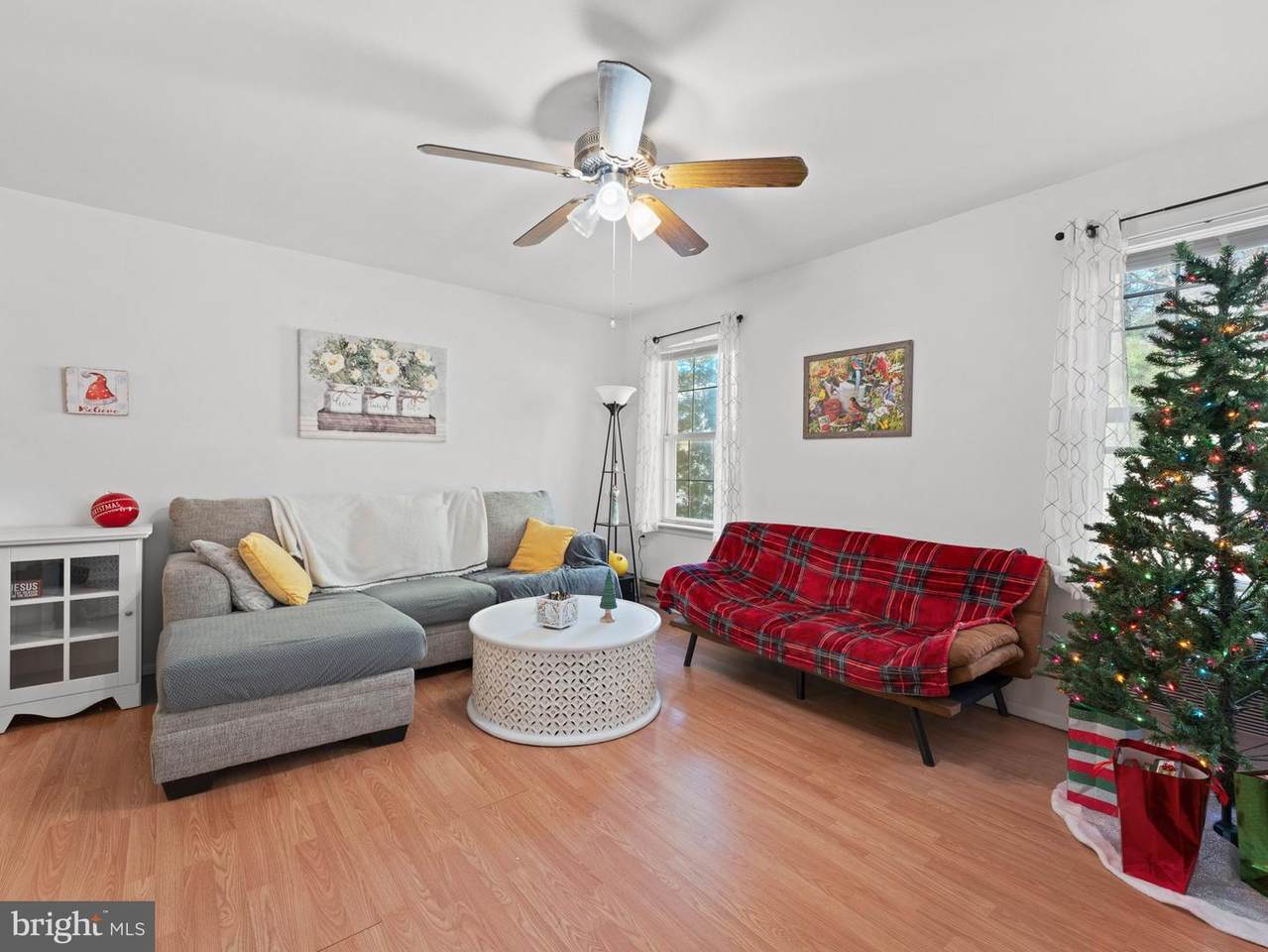 55 Millford Ave - Photo 1