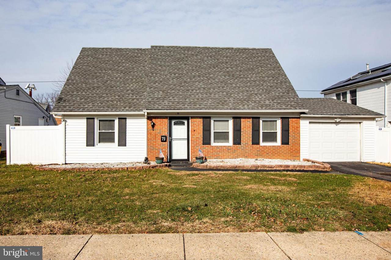 73 Melbourne Lane - Photo 1