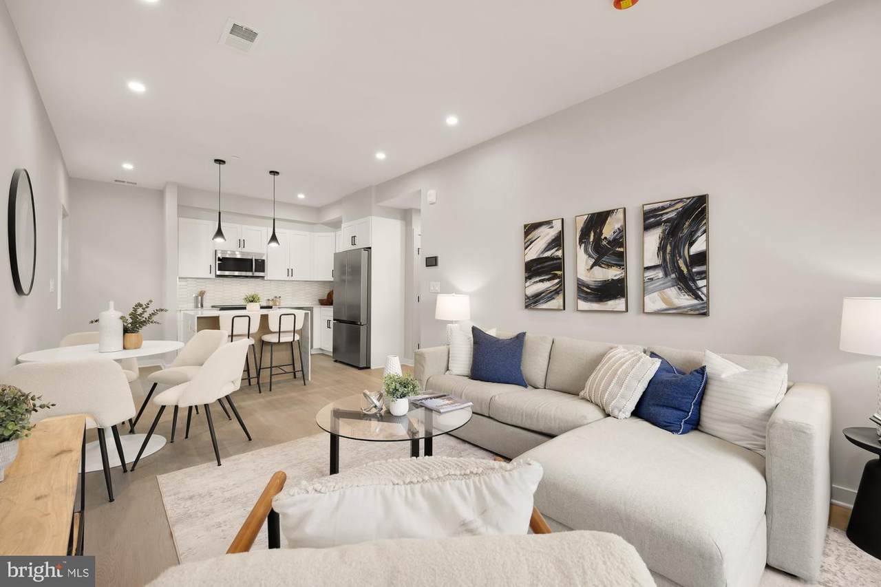 2606 41ST Street - Photo 1