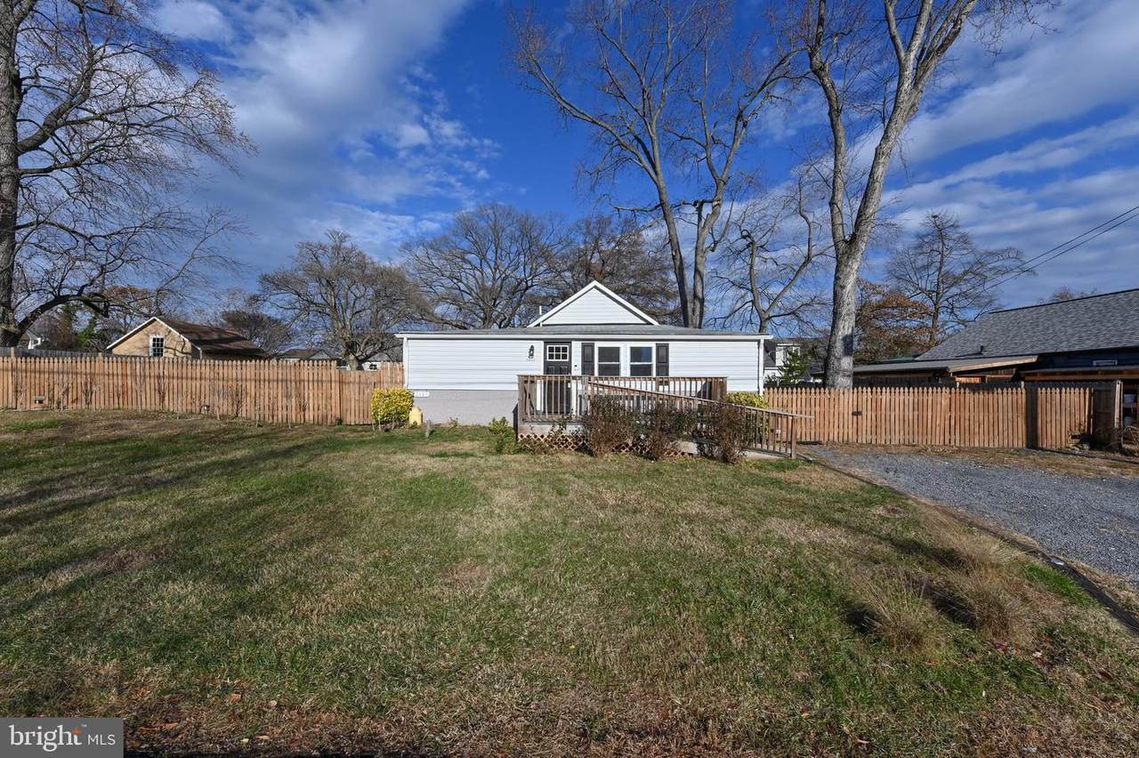 1615 Grange Road - Photo 1