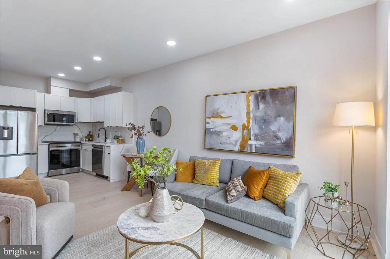 1516 East Capitol Street - Photo 1