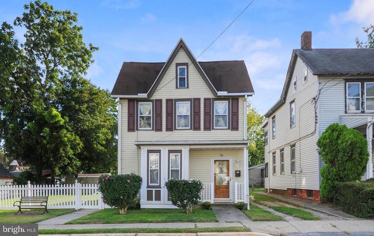 110 Camden Wyoming Avenue - Photo 1