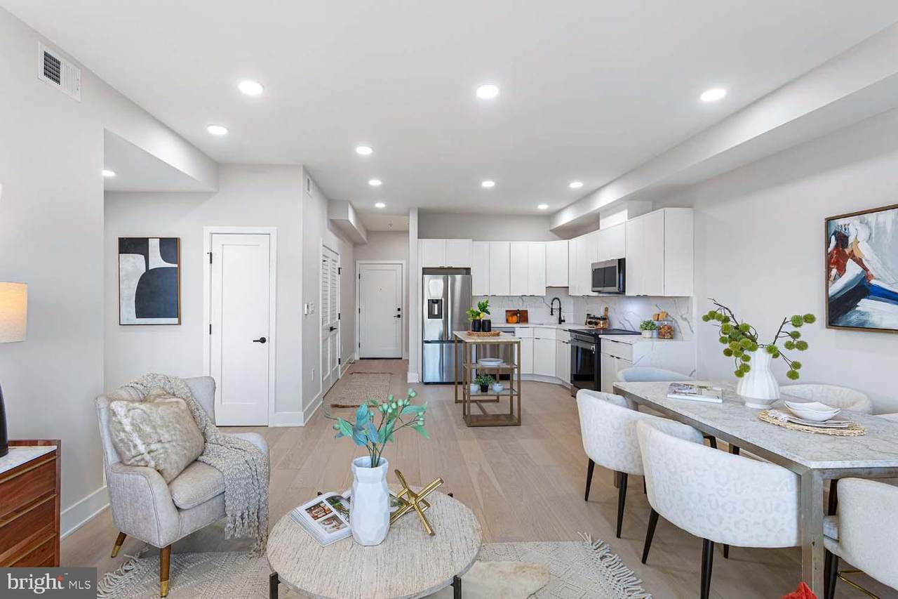 1516 East Capitol Street - Photo 1