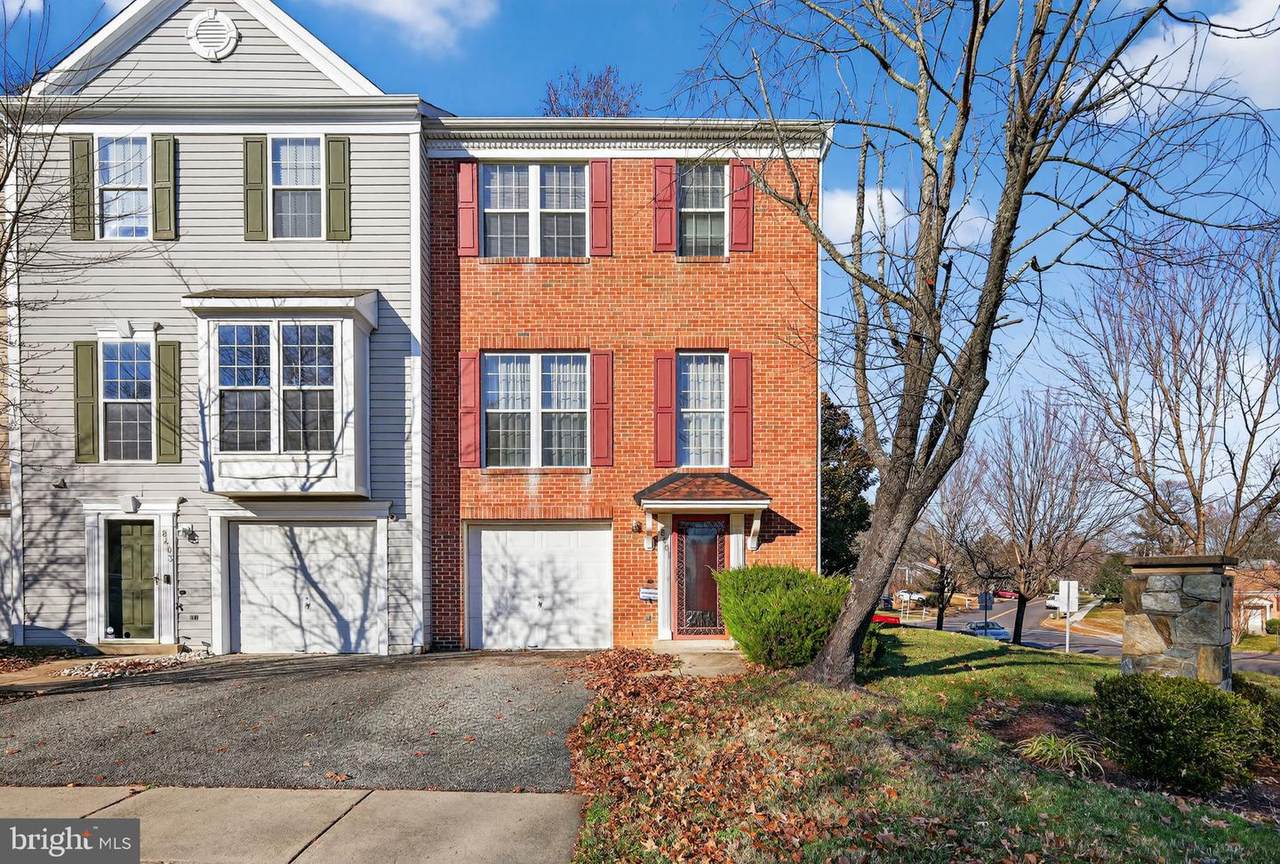 8401 Old Colony Drive - Photo 1