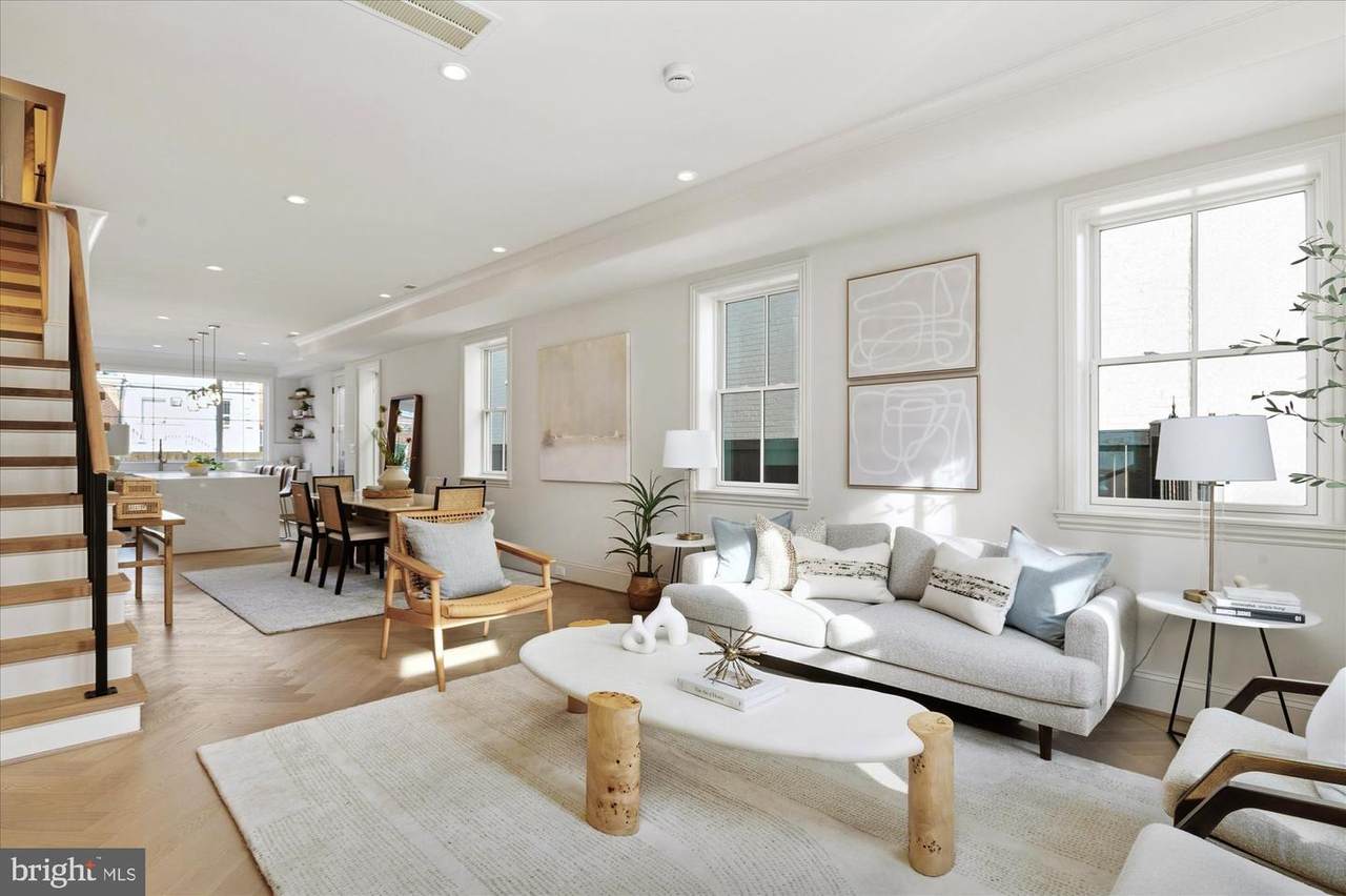 1509 Caroline Street - Photo 1