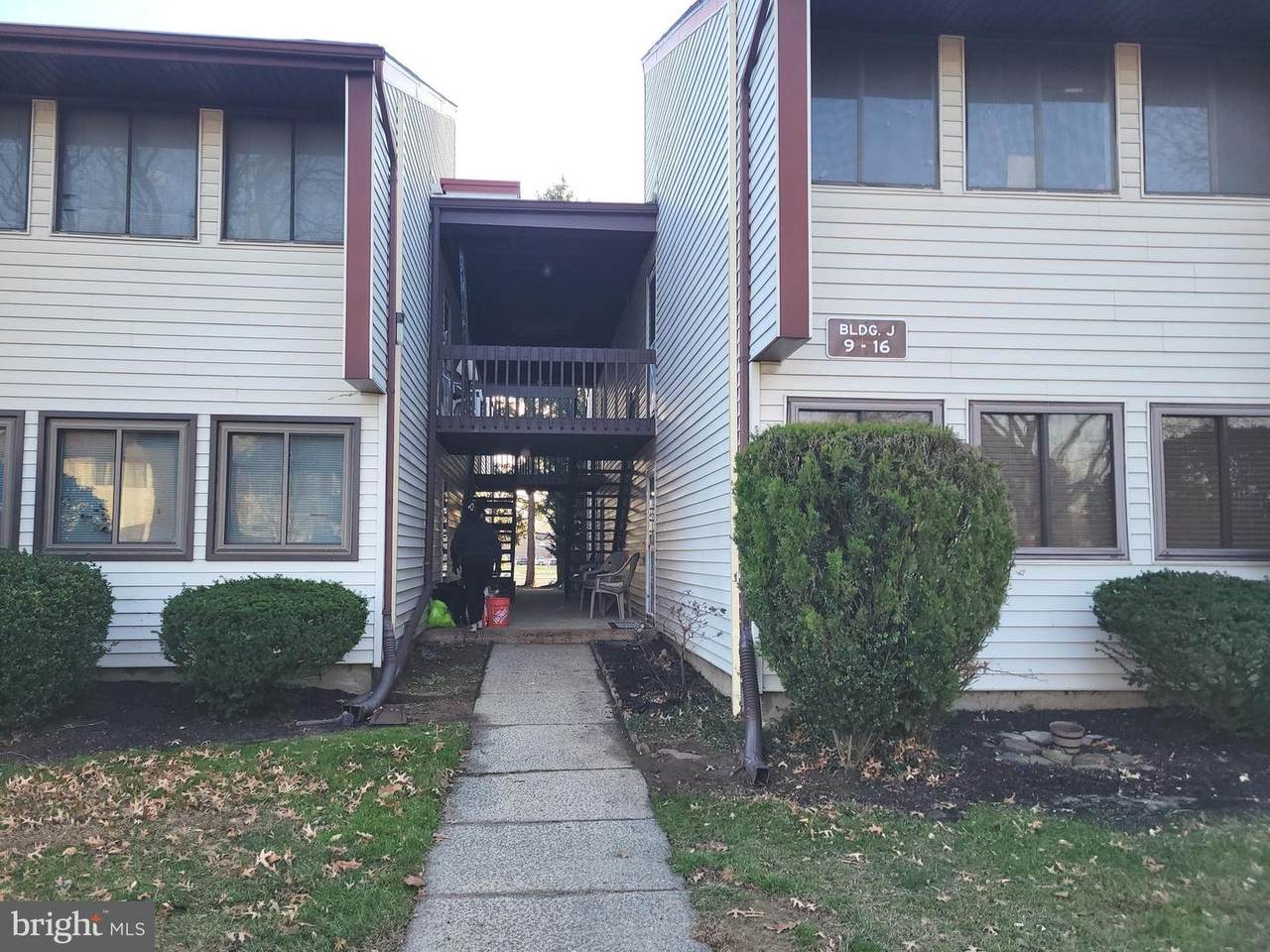 J-15 Avon Drive - Photo 1