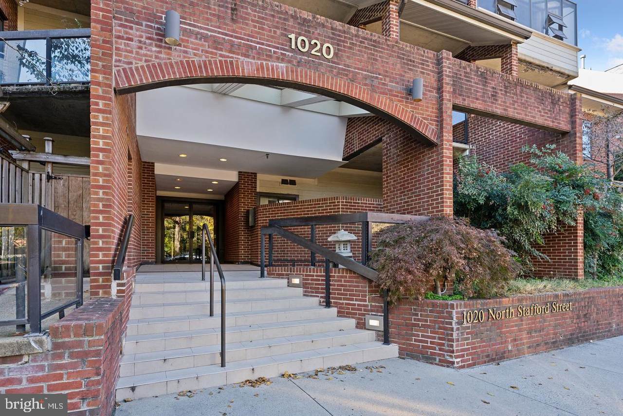 1020 Stafford Street - Photo 1