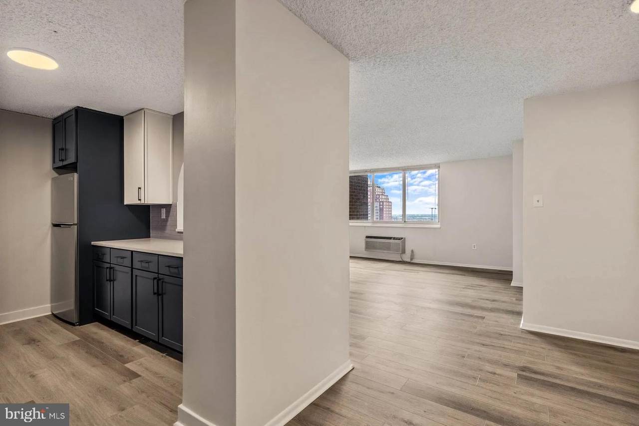 1500 Locust Street - Photo 1