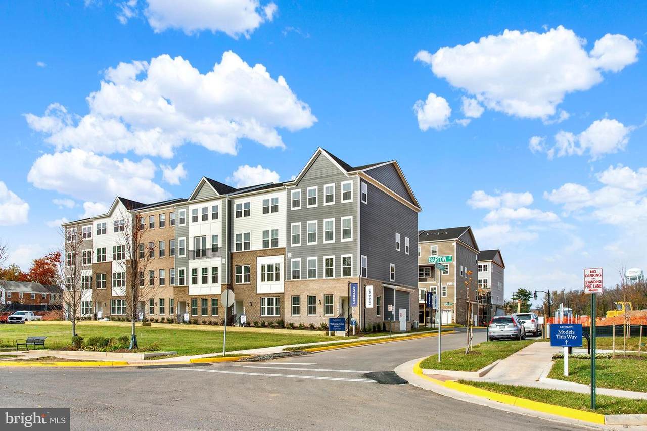 1006 Swallowtail Lane - Photo 1