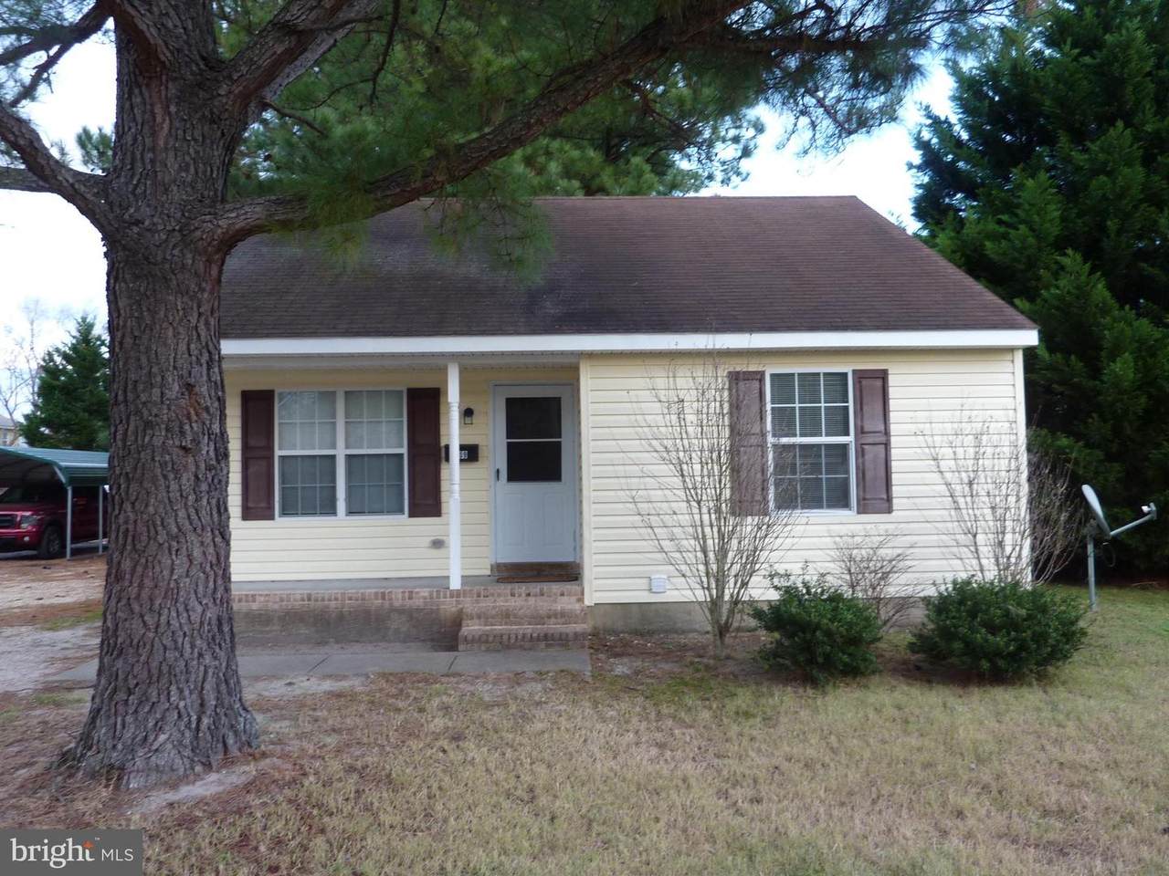 309 Decatur Avenue - Photo 1