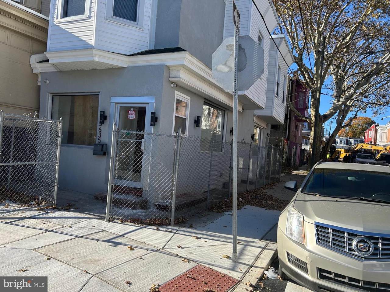 5635 Broomall Street - Photo 1