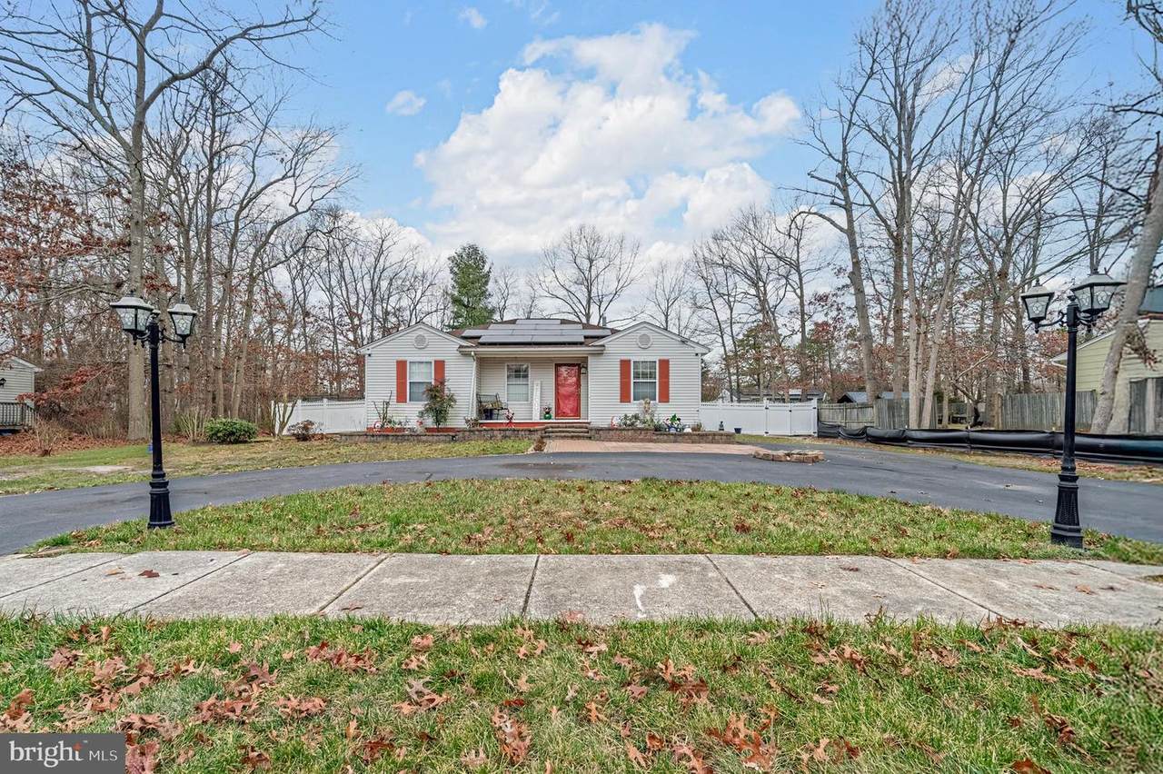 303 Martin L King Avenue - Photo 1