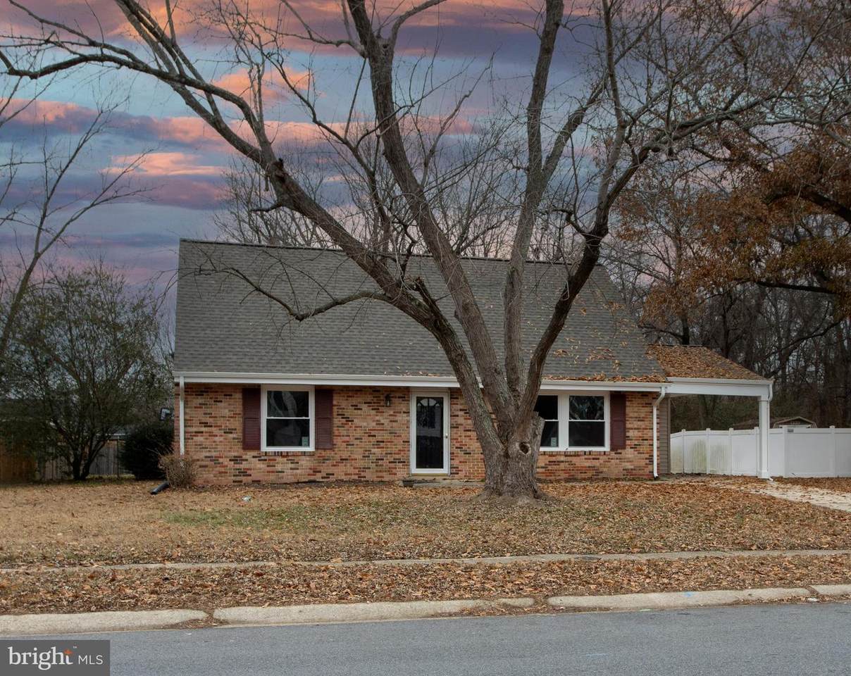 1006 Stone Avenue - Photo 1