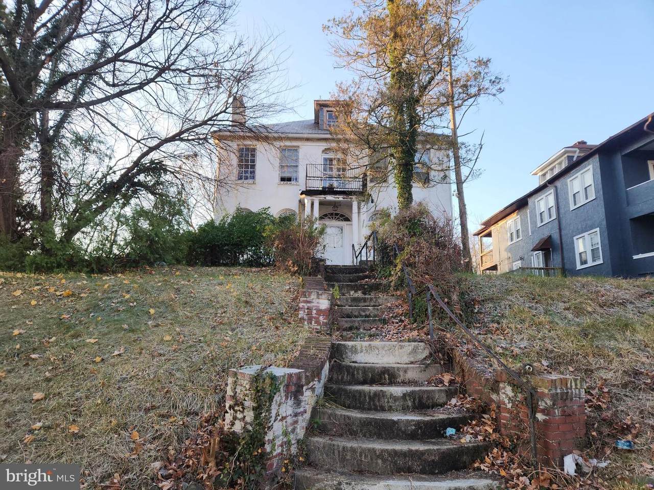 3307 Fairview Avenue - Photo 1