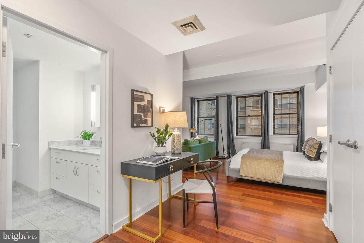 219-29 18TH Street - Photo 1