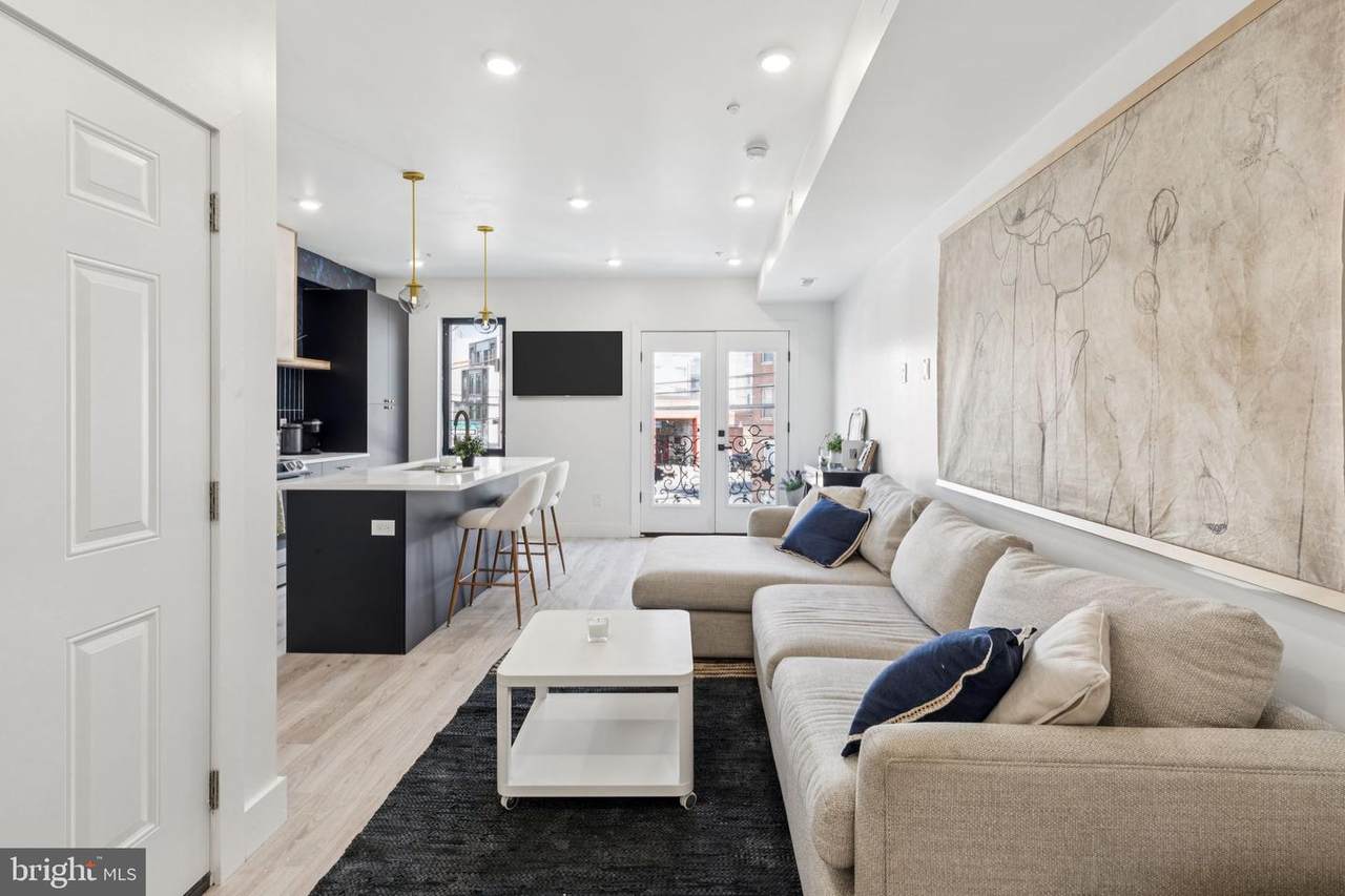 1602 Ridge Avenue - Photo 1