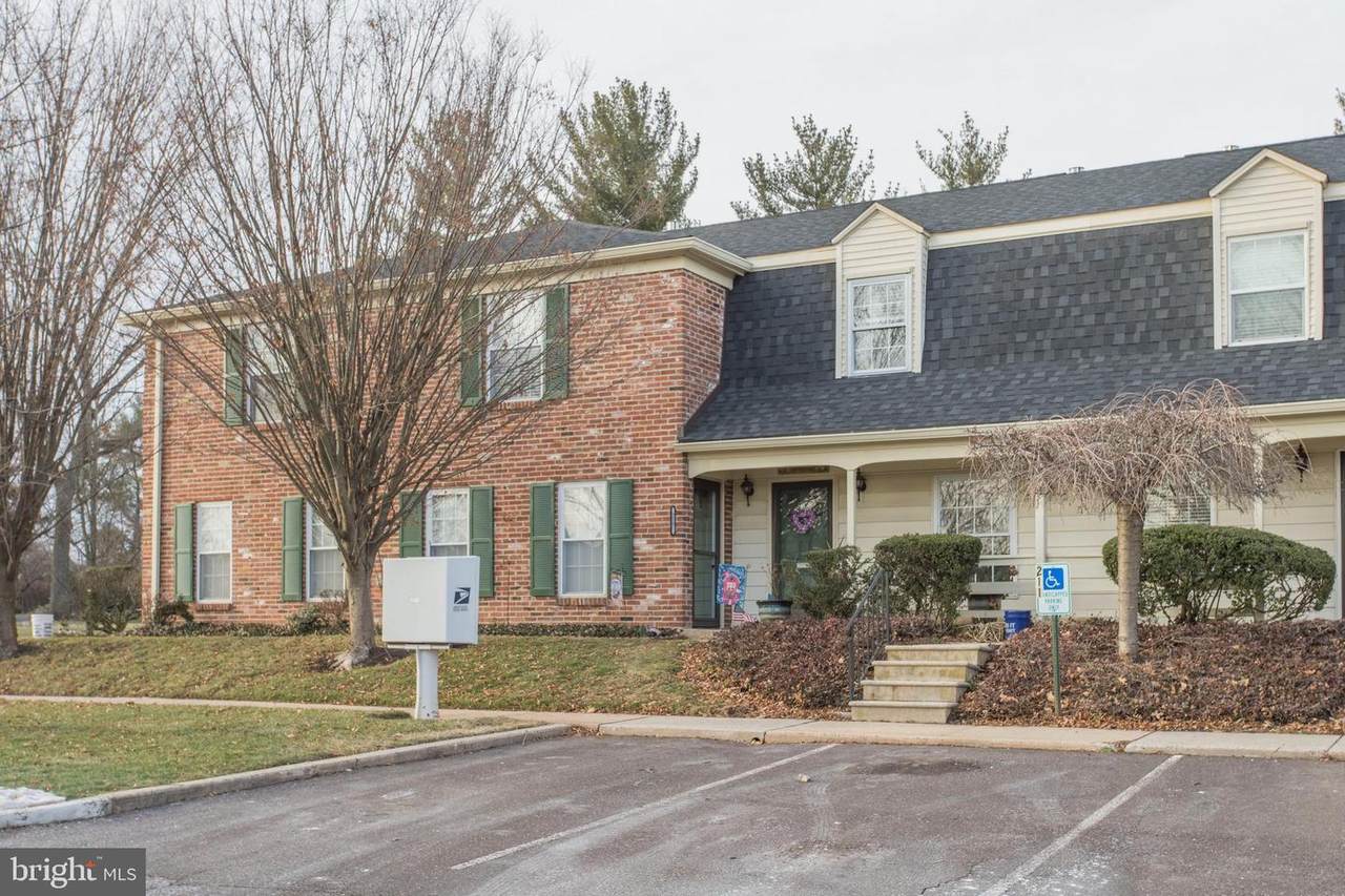 217 Oberlin Terrace - Photo 1