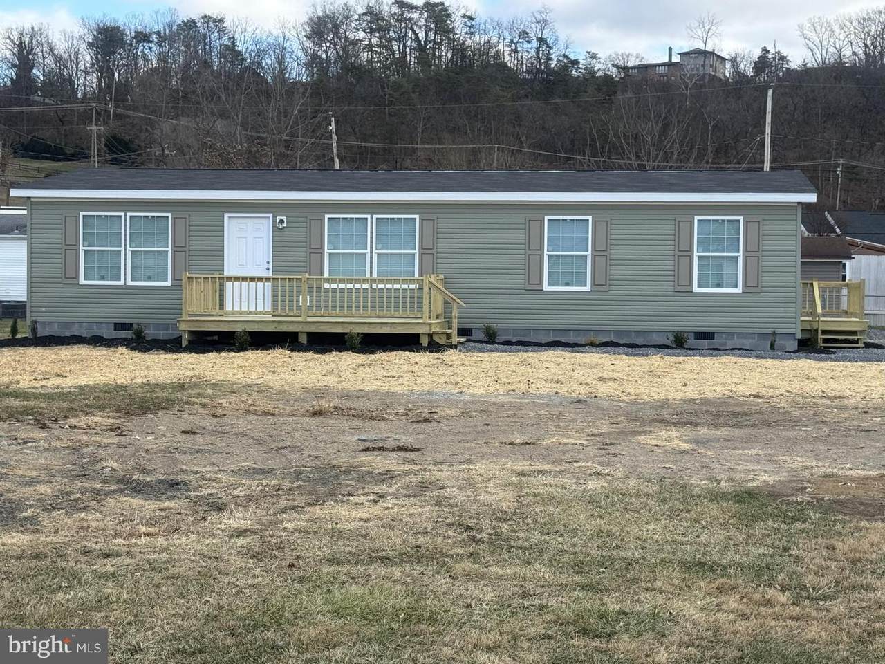 224 Chipley Lane - Photo 1