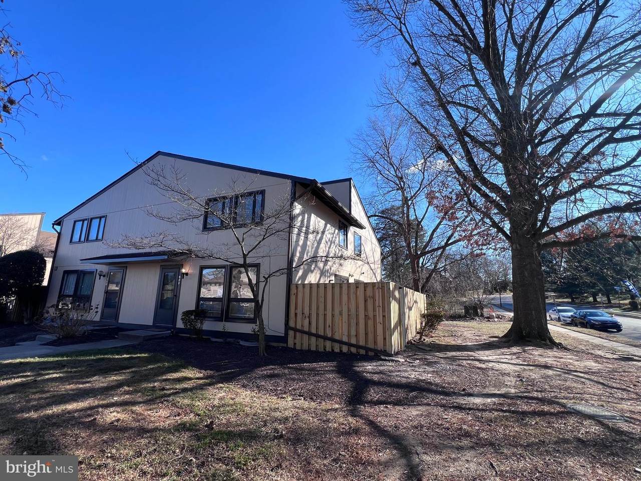 600 Glen Court - Photo 1