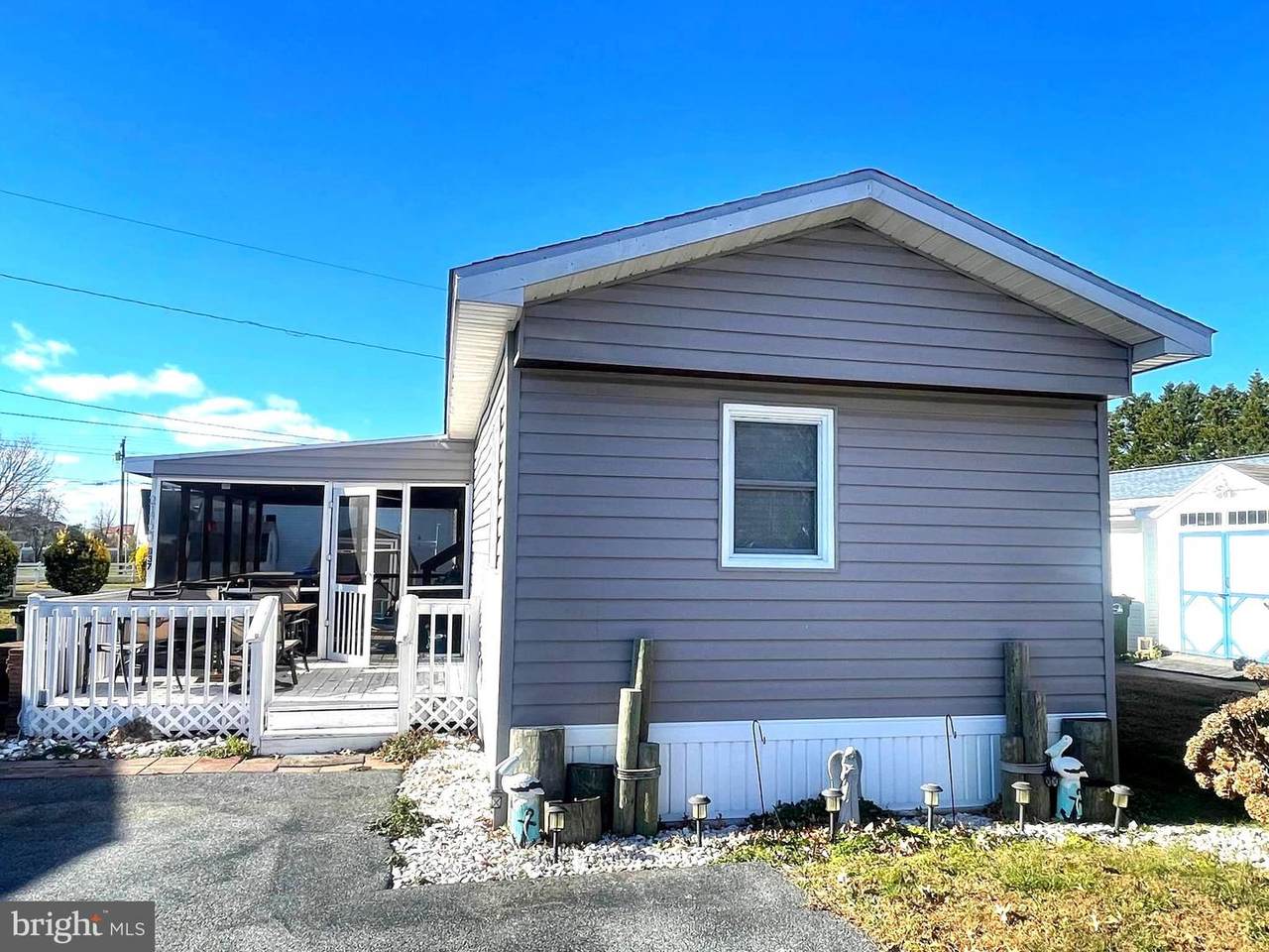 21720 B St - Photo 1