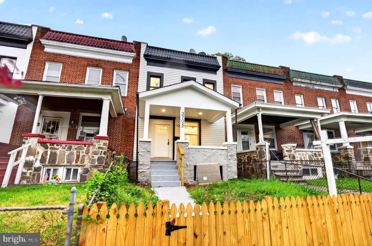 3705 Garrison Avenue - Photo 1
