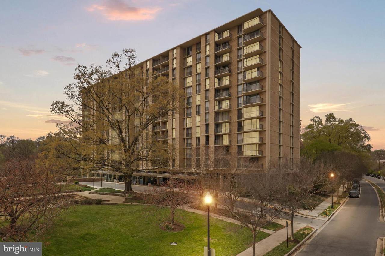 4600 Four Mile Run Drive - Photo 1