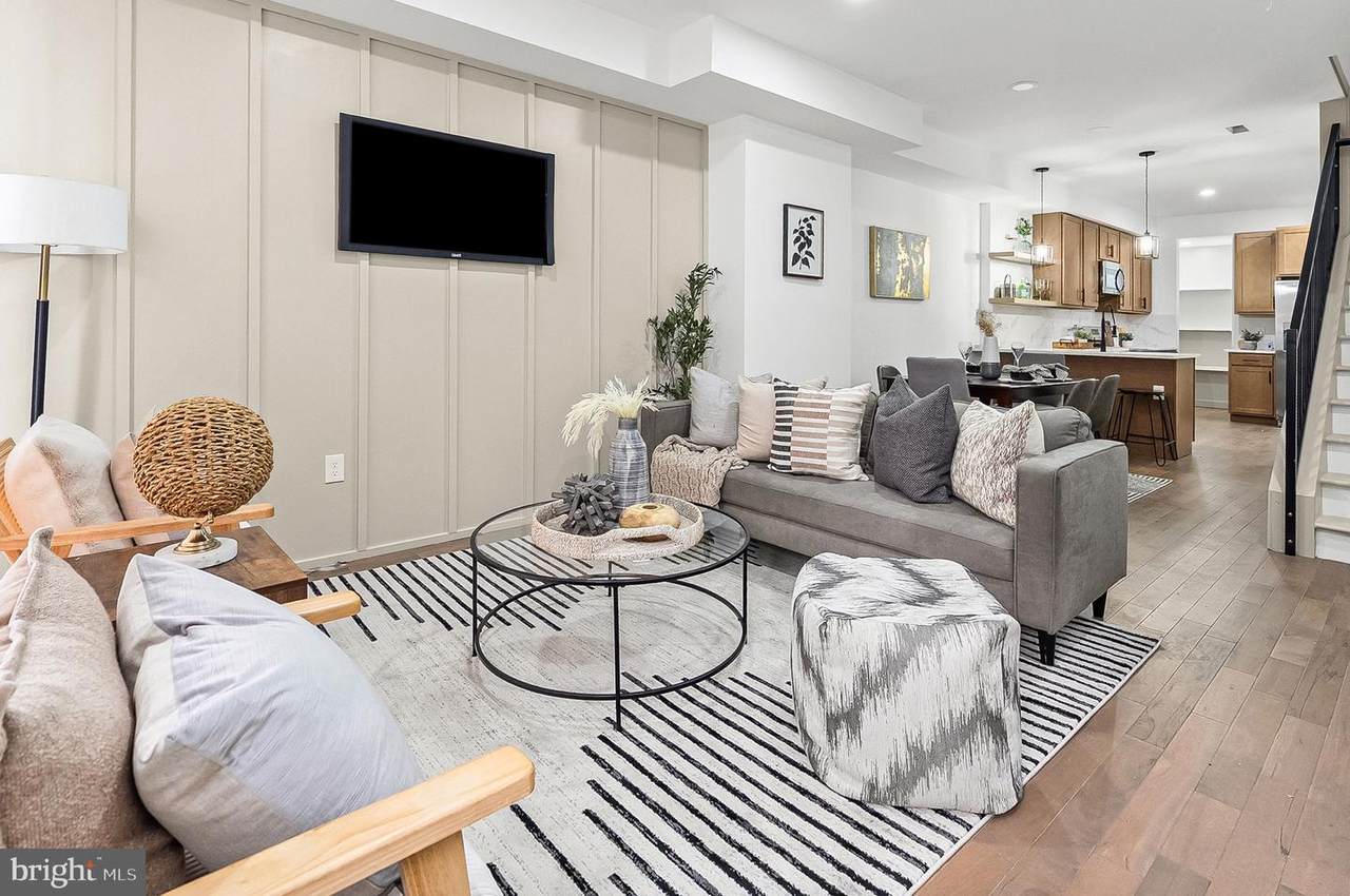 2508 Preston Street - Photo 1