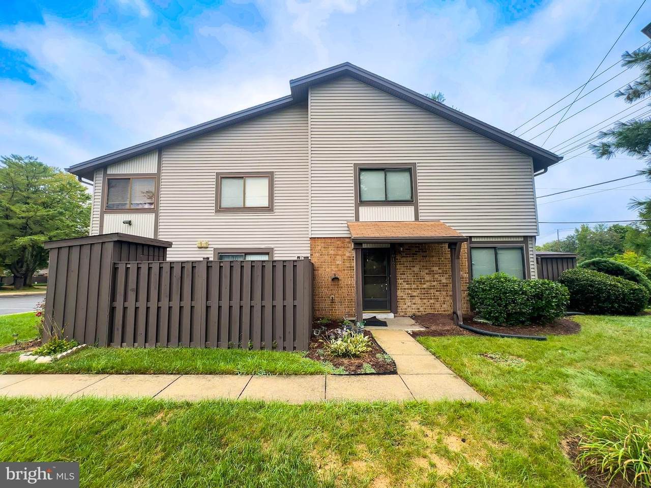 10167 Scotch Hill Drive - Photo 1