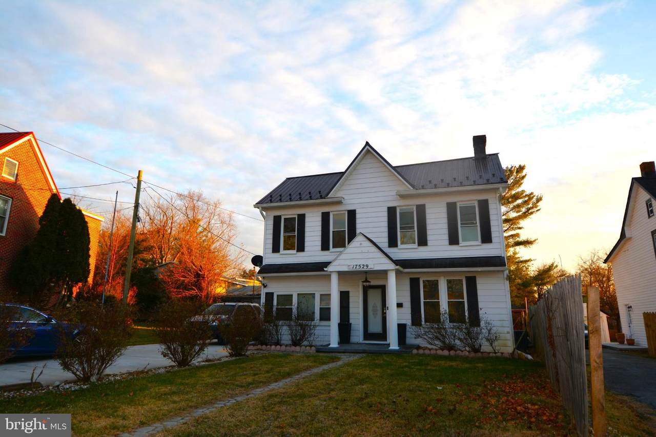 17529 Virginia Avenue - Photo 1