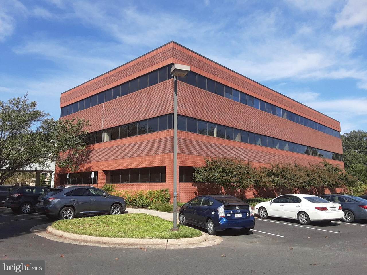 21495 Ridgetop Circle - Photo 1