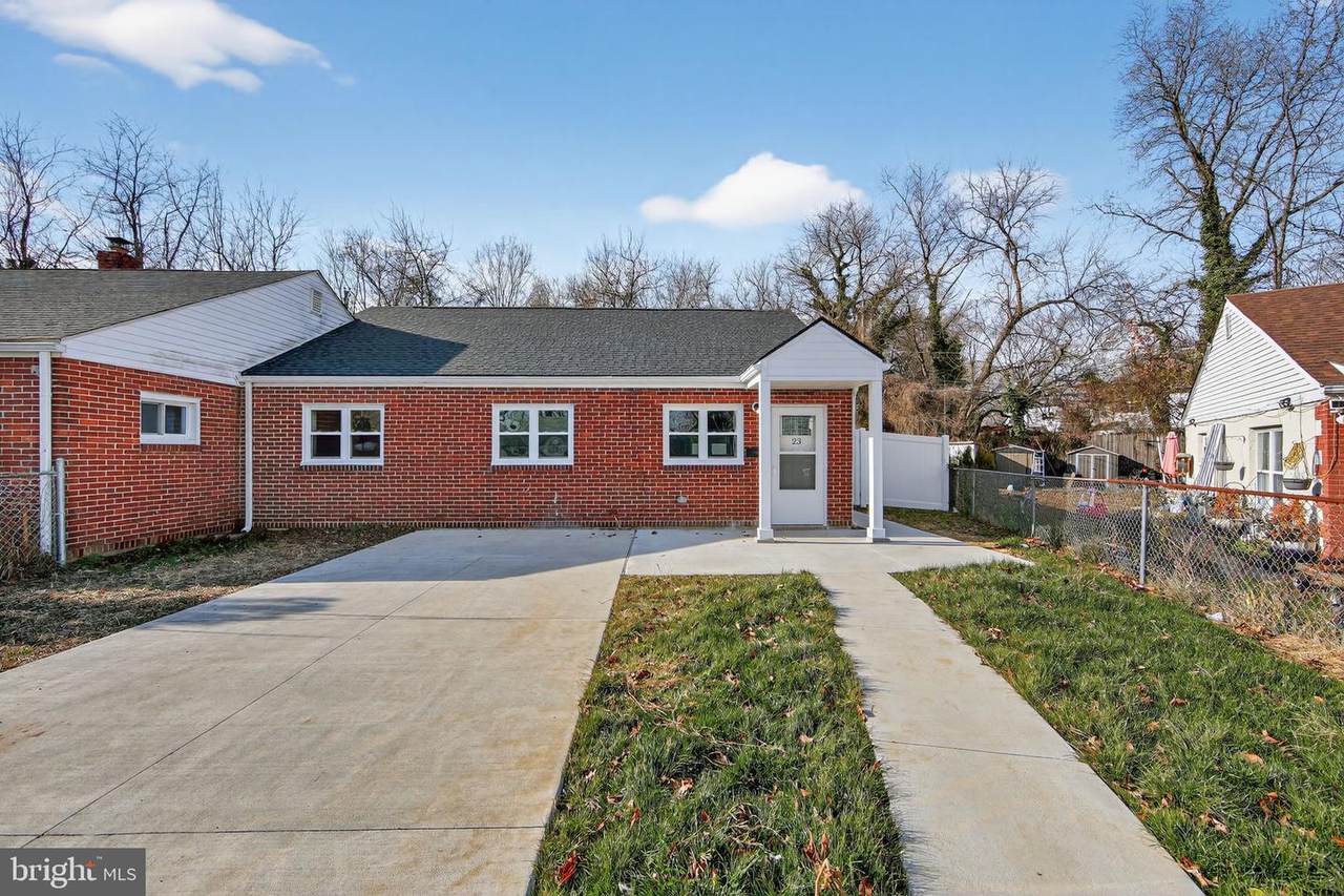 23 Simonds Drive - Photo 1