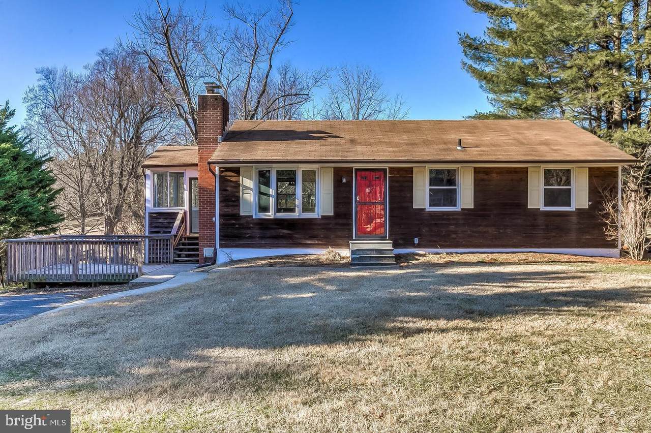 10832 Summit Avenue - Photo 1