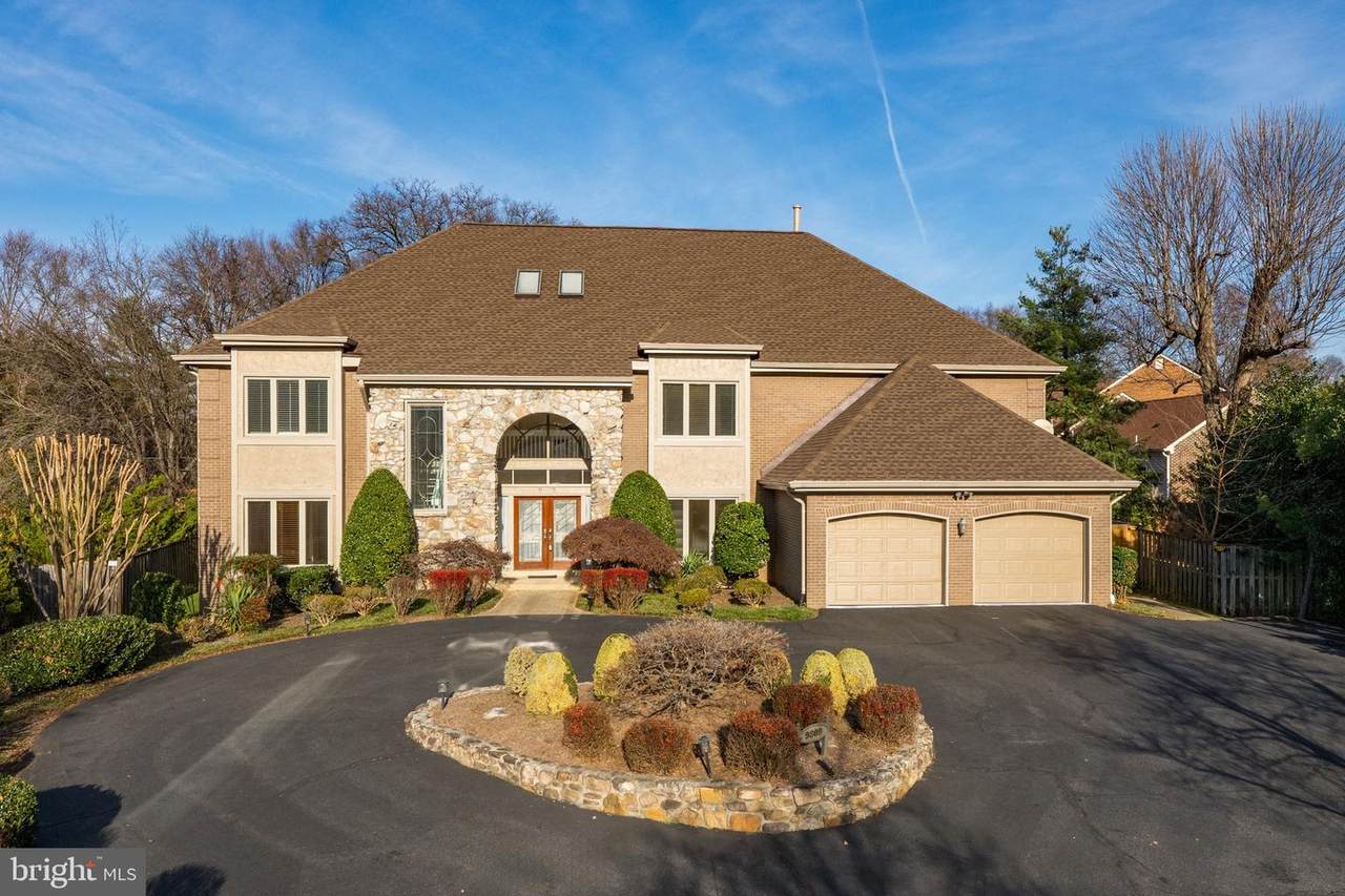 9809 Tibron Court - Photo 1