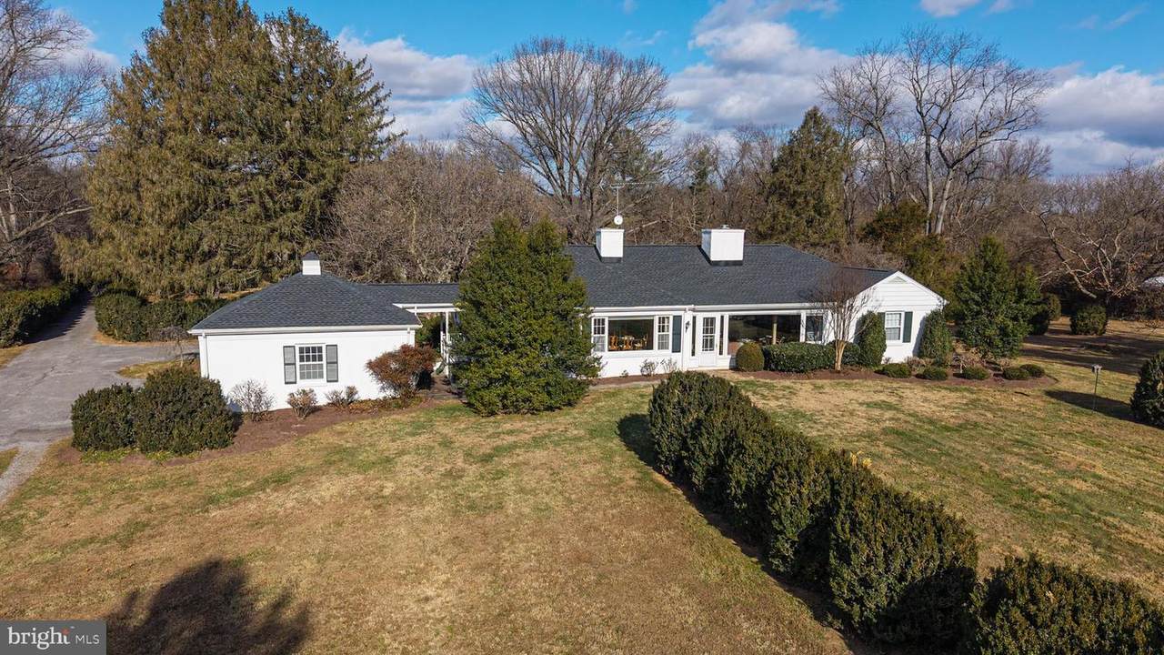 374 Clay Hill Road - Photo 1