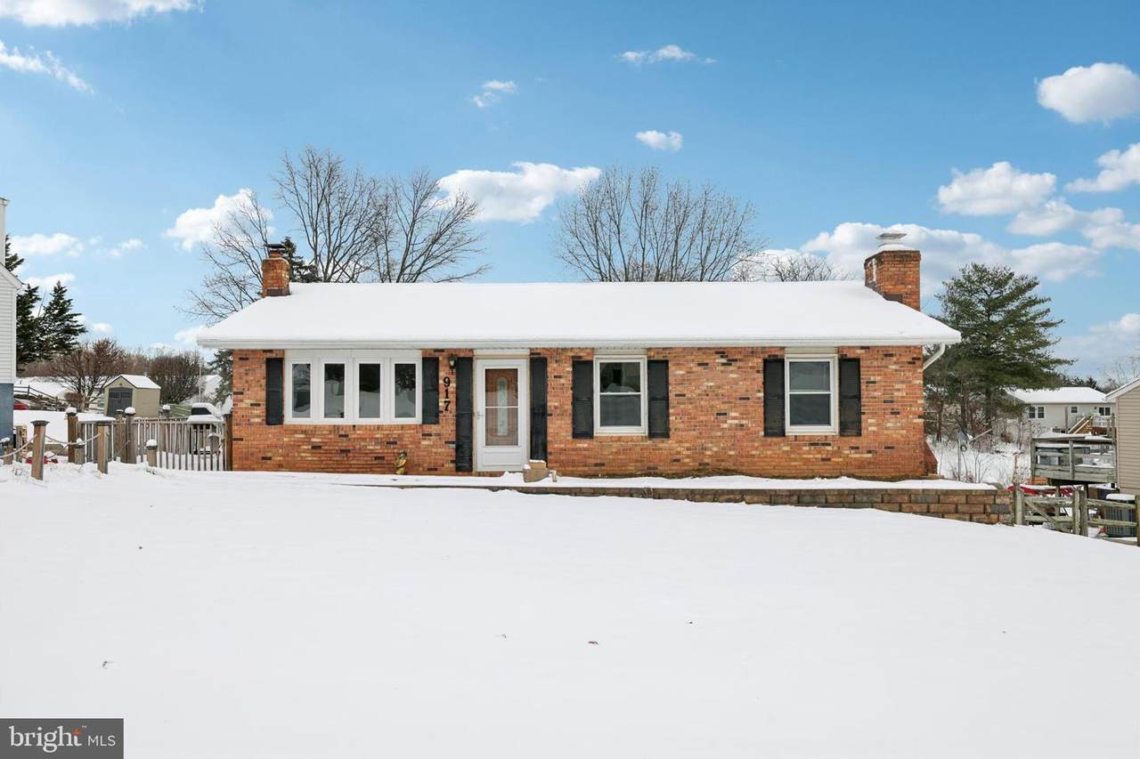 917 Century Street - Photo 1