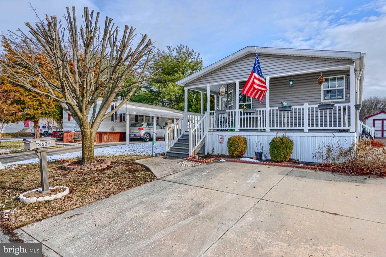 3625 Dahlia Lane - Photo 1