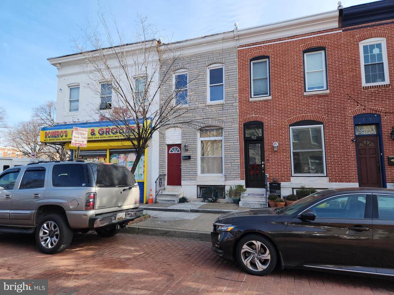 155 Kenwood Avenue - Photo 1