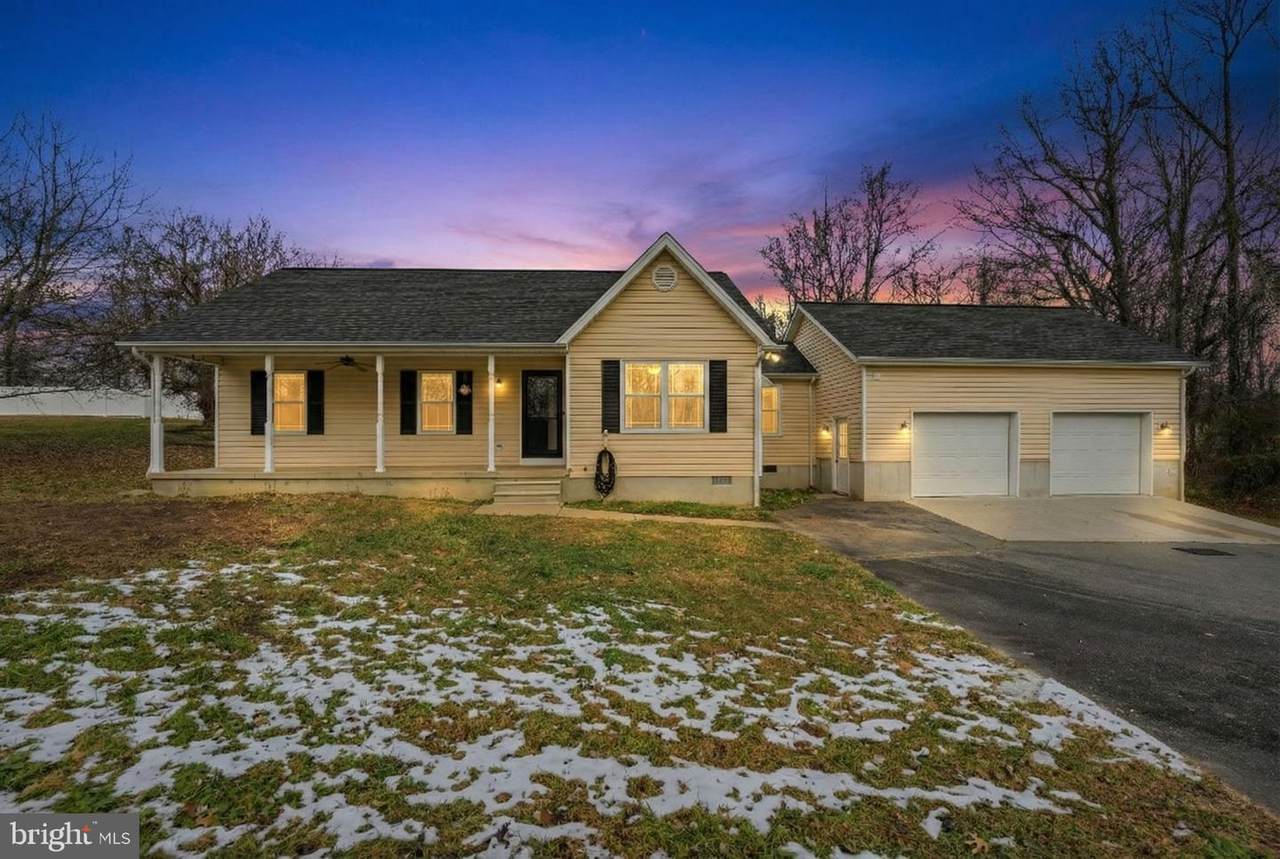 8278 Passapatanzy Drive - Photo 1