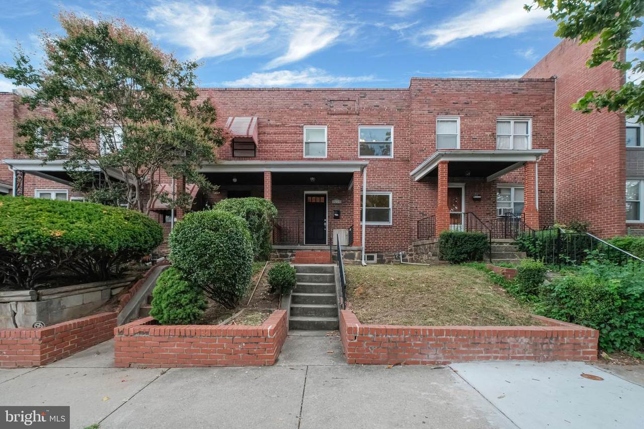 245 Clinton Street - Photo 1