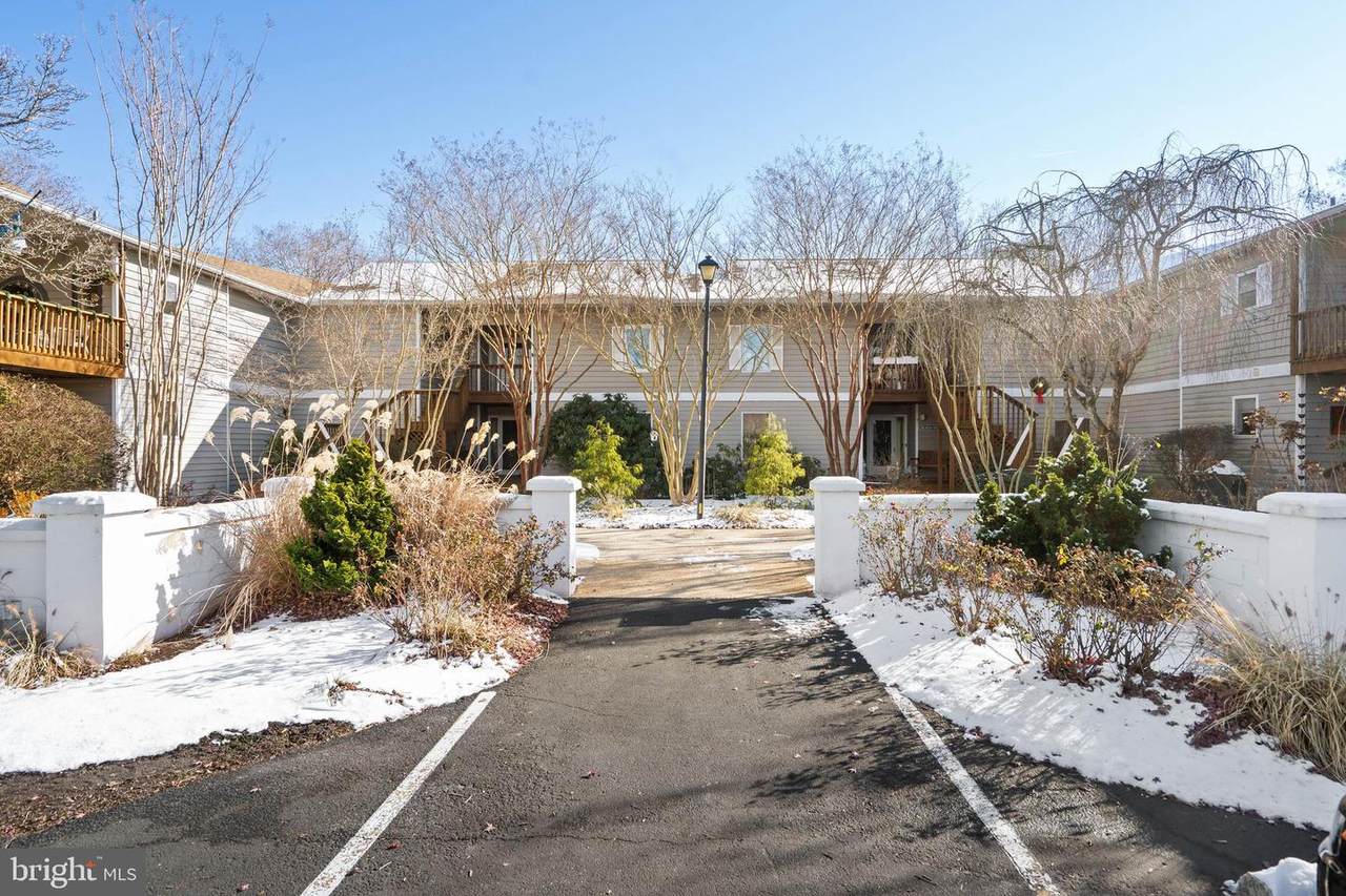 18530 Drayton Hall Road - Photo 1