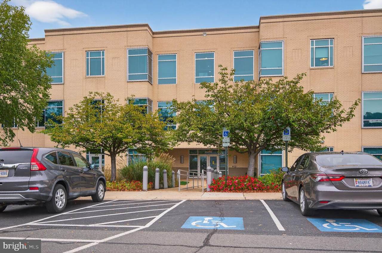 46090 Lake Center Plaza - Photo 1