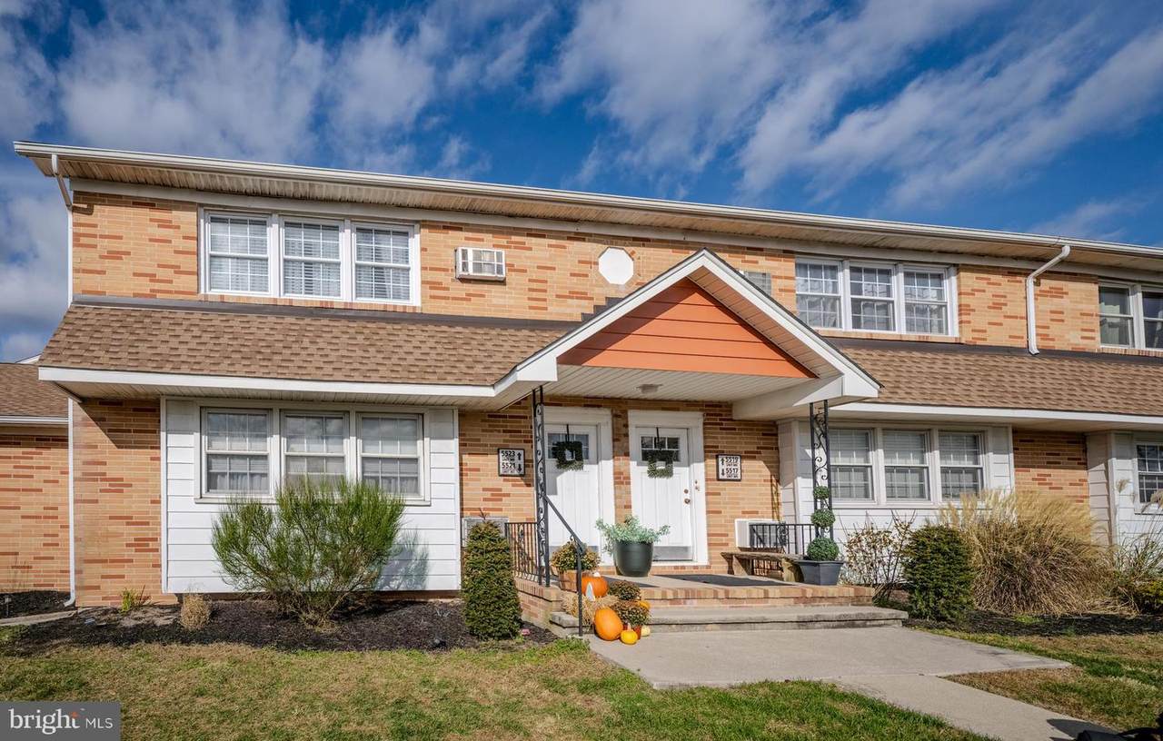 5523 Wellington Avenue - Photo 1