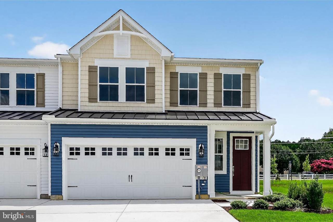 20420 Spyglass Circle - Photo 1