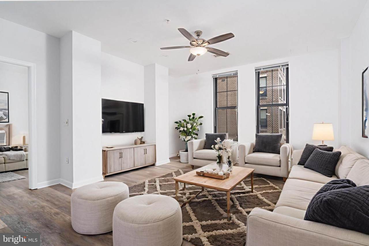 444 Broad Street - Photo 1