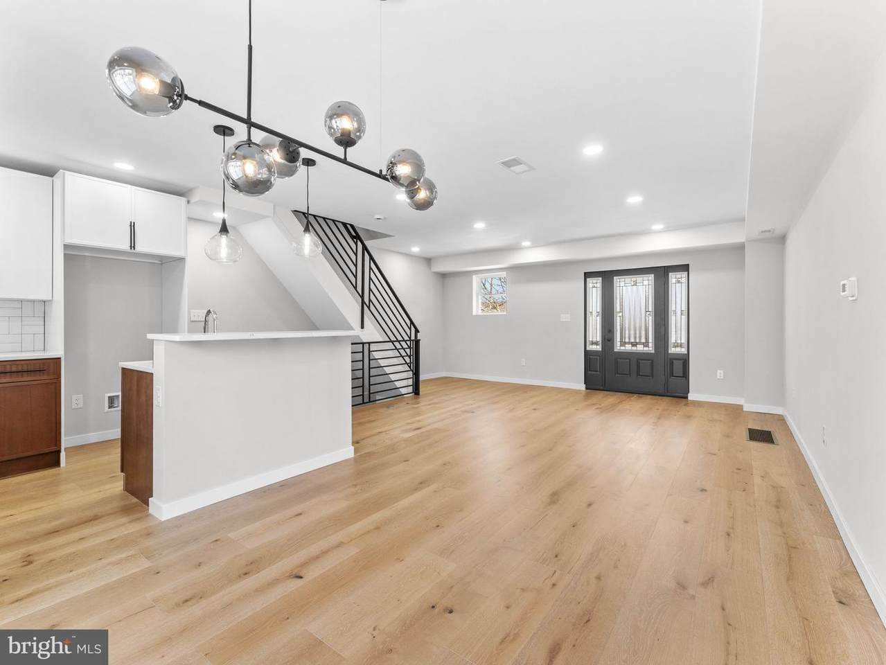 347 Montana Street - Photo 1