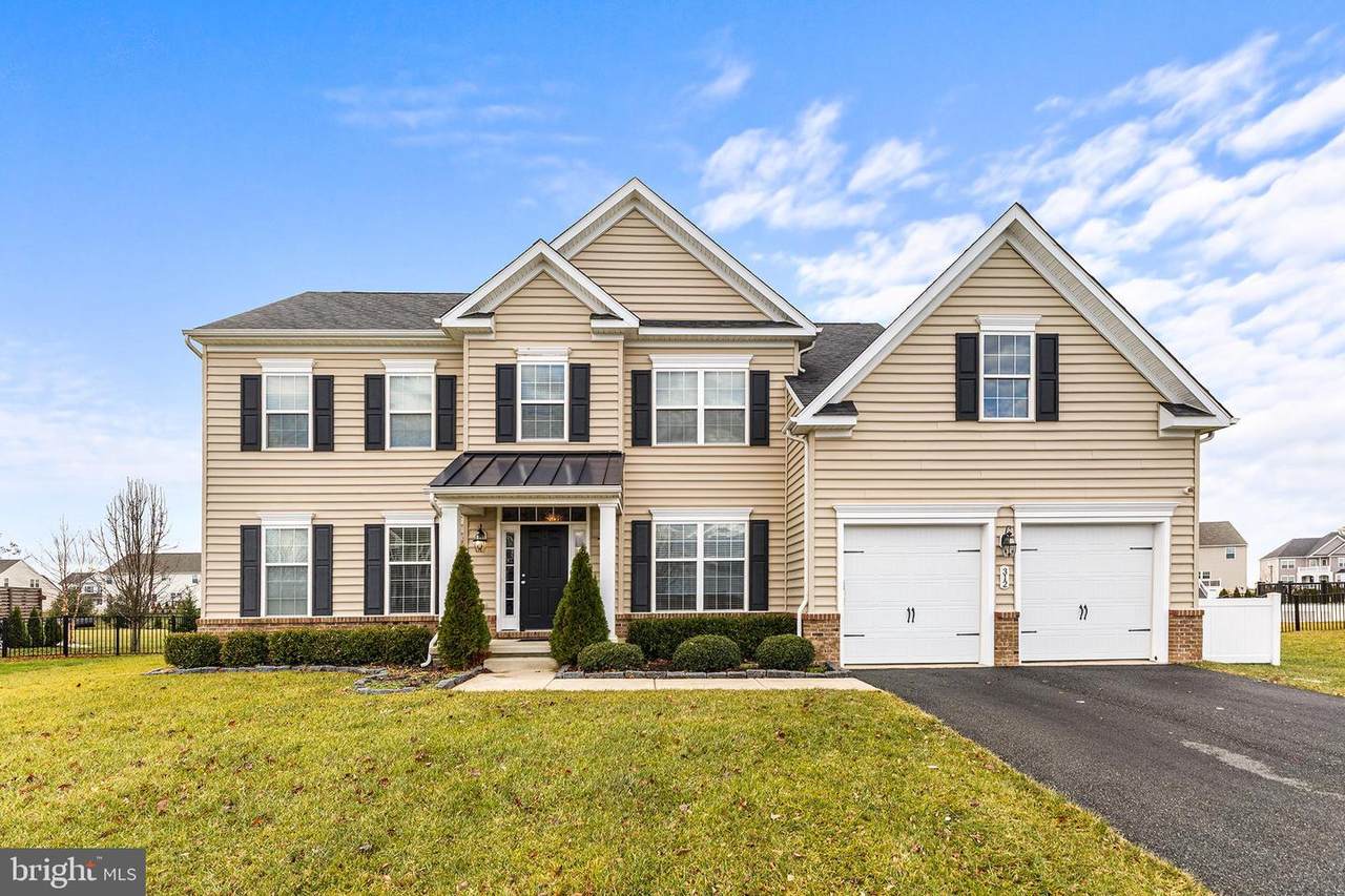 312 Galloway Street - Photo 1